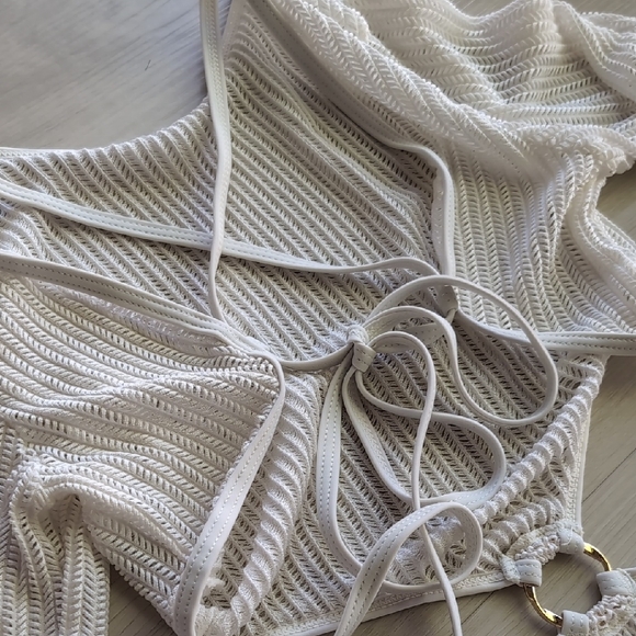 Ivory Ribbed Long-Sleeve Cutout Two-Piece Set - Picture 5 of 5